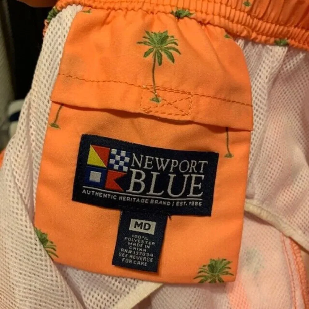NEWPORT BLUE SIZE MEDIUM BOARD SHORTS NWOT